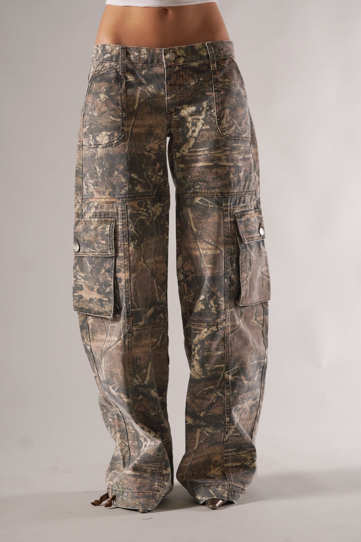 Mila - Pantalon cargo unisexe à motif camouflage