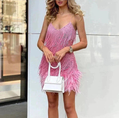 Jemima - Robe mini élégante à empiècements de plumes