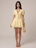 Robe Courte en Broderie Anglaise