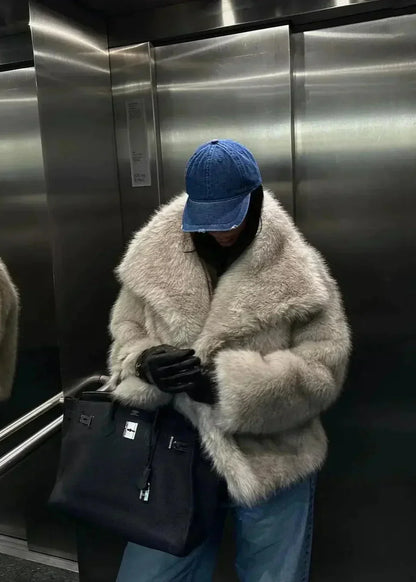 Fluffy fur-Manteau