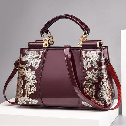 Sac en Cuir Verni avec Broderies Florales en Paillettes