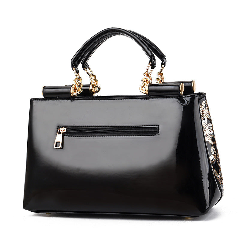 Sac en Cuir Verni avec Broderies Florales en Paillettes